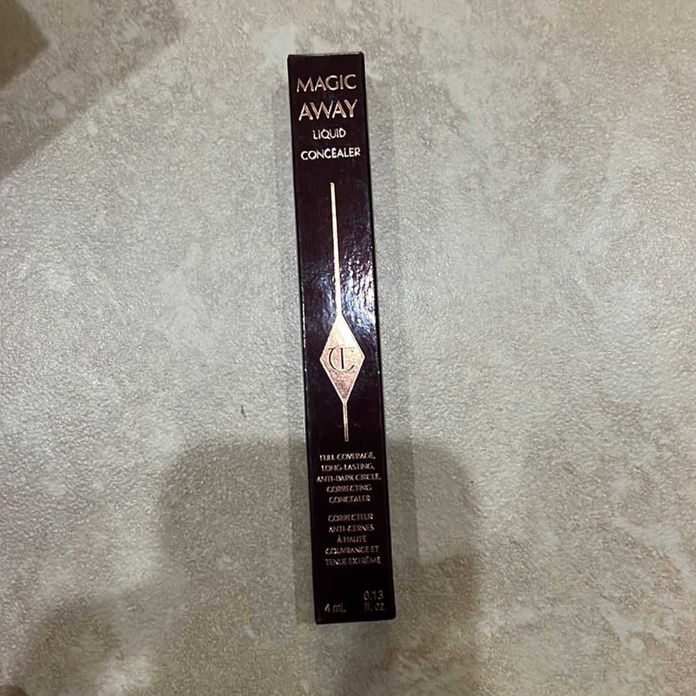 NIB Charlotte Tilbury Magic Away concealer deep shade 14 - Picture 1 of 2